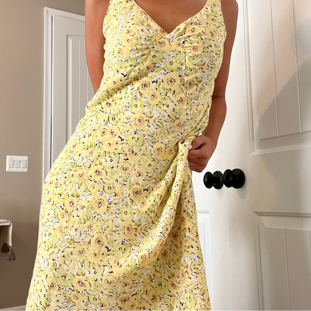 Yellow sundress